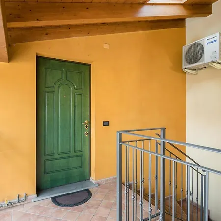 Porta Osio Sopra Apartment